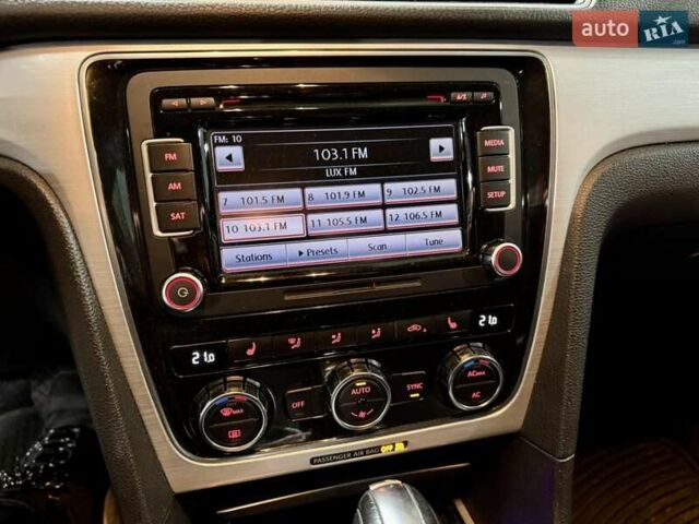 Білий Фольксваген Пассат, об'ємом двигуна 2.5 л та пробігом 285 тис. км за 9300 $, фото 11 на Automoto.ua