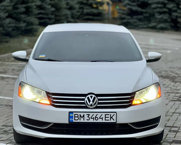 Белый Фольксваген Пассат, объемом двигателя 2.5 л и пробегом 295 тыс. км за 7999 $, фото 3 на Automoto.ua