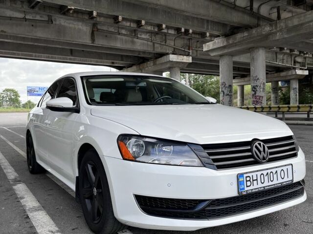 Белый Фольксваген Пассат, объемом двигателя 2 л и пробегом 190 тыс. км за 12000 $, фото 1 на Automoto.ua