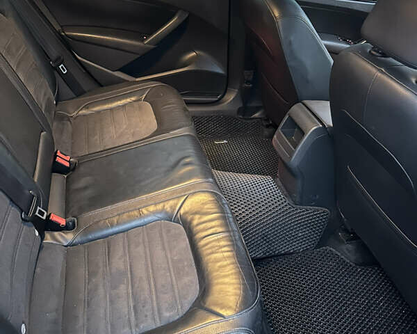 Білий Фольксваген Пассат, об'ємом двигуна 2 л та пробігом 270 тис. км за 9550 $, фото 6 на Automoto.ua