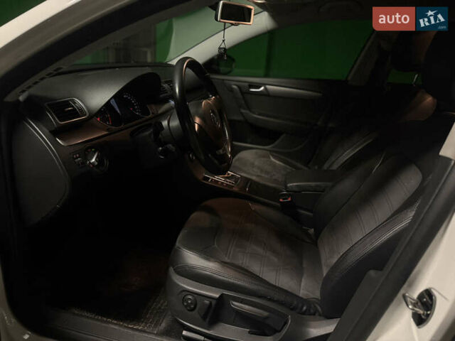 Білий Фольксваген Пассат, об'ємом двигуна 1.8 л та пробігом 174 тис. км за 10500 $, фото 8 на Automoto.ua