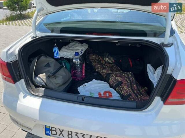 Белый Фольксваген Пассат, объемом двигателя 1.97 л и пробегом 260 тыс. км за 10000 $, фото 12 на Automoto.ua