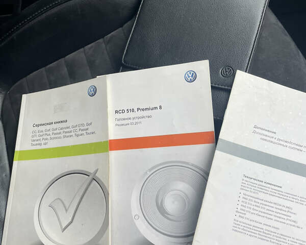 Белый Фольксваген Пассат, объемом двигателя 1.8 л и пробегом 175 тыс. км за 9200 $, фото 17 на Automoto.ua