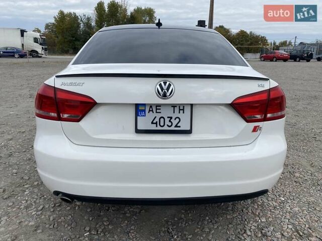 Белый Фольксваген Пассат, объемом двигателя 2.5 л и пробегом 212 тыс. км за 10300 $, фото 5 на Automoto.ua