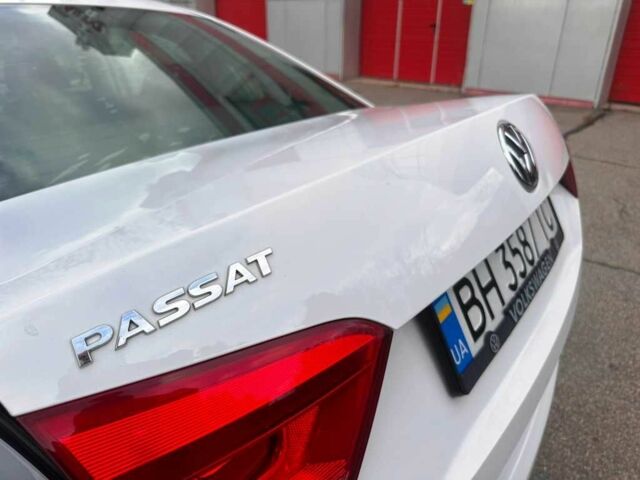 Белый Фольксваген Пассат, объемом двигателя 2.5 л и пробегом 228 тыс. км за 8700 $, фото 10 на Automoto.ua