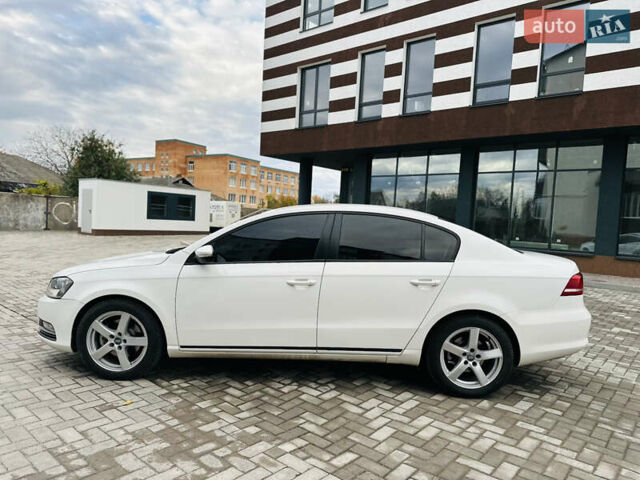 Білий Фольксваген Пассат, об'ємом двигуна 1.6 л та пробігом 285 тис. км за 10700 $, фото 2 на Automoto.ua