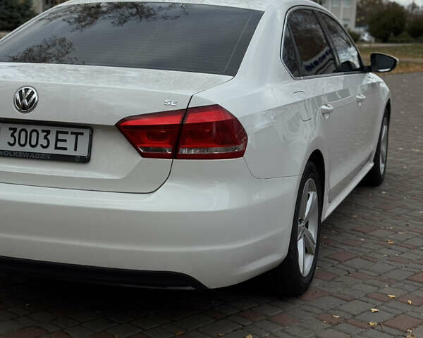 Белый Фольксваген Пассат, объемом двигателя 2.5 л и пробегом 219 тыс. км за 10250 $, фото 36 на Automoto.ua