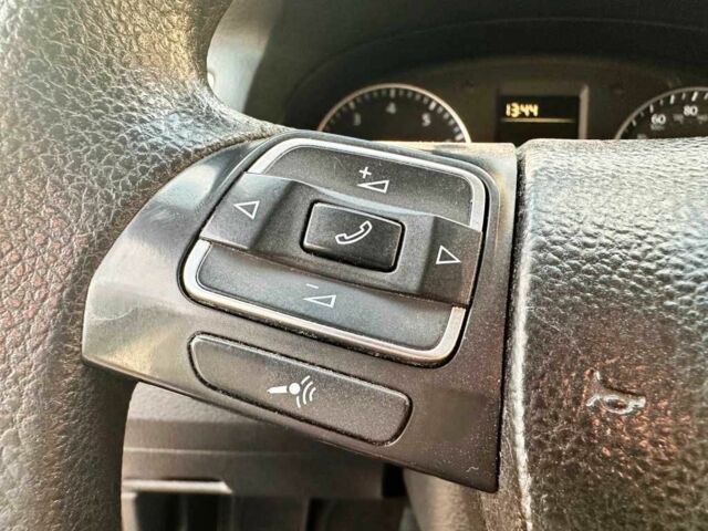 Белый Фольксваген Пассат, объемом двигателя 2.5 л и пробегом 228 тыс. км за 8700 $, фото 18 на Automoto.ua