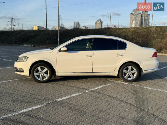 Белый Фольксваген Пассат, объемом двигателя 1.8 л и пробегом 190 тыс. км за 9499 $, фото 1 на Automoto.ua