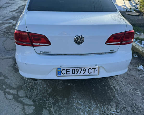Білий Фольксваген Пассат, об'ємом двигуна 1.6 л та пробігом 237 тис. км за 10000 $, фото 7 на Automoto.ua