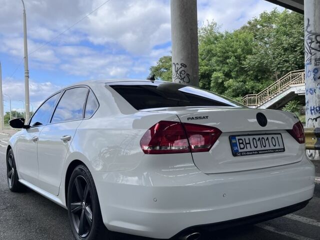 Белый Фольксваген Пассат, объемом двигателя 2 л и пробегом 190 тыс. км за 12000 $, фото 3 на Automoto.ua