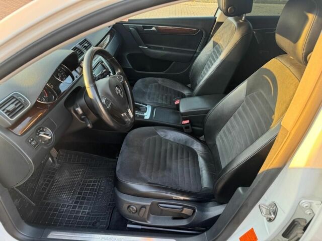 Белый Фольксваген Пассат, объемом двигателя 1.8 л и пробегом 216 тыс. км за 9000 $, фото 6 на Automoto.ua