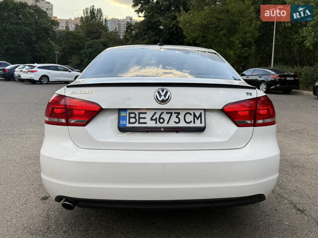 Белый Фольксваген Пассат, объемом двигателя 2.48 л и пробегом 240 тыс. км за 9500 $, фото 5 на Automoto.ua