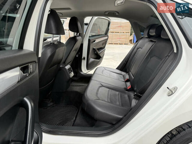 Белый Фольксваген Пассат, объемом двигателя 1.97 л и пробегом 258 тыс. км за 9750 $, фото 47 на Automoto.ua