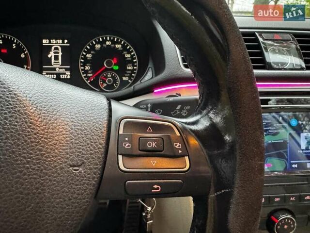 Білий Фольксваген Пассат, об'ємом двигуна 2.5 л та пробігом 190 тис. км за 10790 $, фото 18 на Automoto.ua