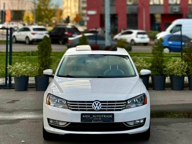 Фольксваген Пассат 2012 в Киеве на Automoto.ua Белый Фольксваген Пассат, объемом двигателя 3.6 л и пробегом 137 тыс. км за 10900 $, фото 6 на Automoto.ua
