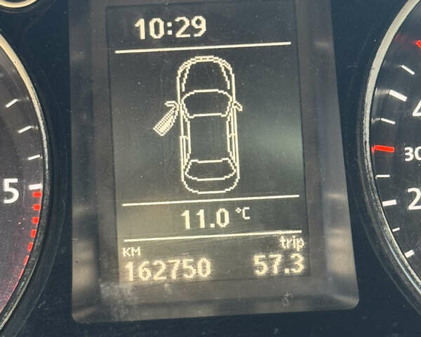 Фольксваген Пассат 2012 в Новоукраинке на Automoto.ua Белый Фольксваген Пассат, объемом двигателя 1.97 л и пробегом 162 тыс. км за 14400 $, фото 3 на Automoto.ua