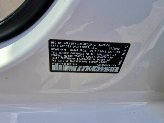Білий Фольксваген Пассат, об'ємом двигуна 2.47 л та пробігом 178 тис. км за 11800 $, фото 10 на Automoto.ua