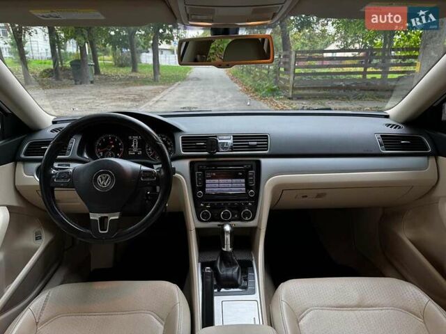 Белый Фольксваген Пассат, объемом двигателя 2.5 л и пробегом 225 тыс. км за 10590 $, фото 22 на Automoto.ua