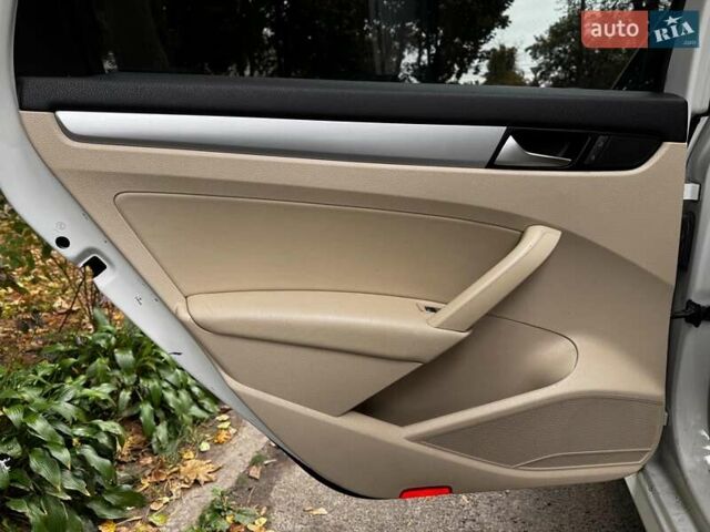 Белый Фольксваген Пассат, объемом двигателя 2.5 л и пробегом 225 тыс. км за 10590 $, фото 20 на Automoto.ua