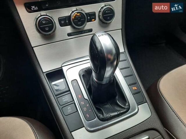 Білий Фольксваген Пассат, об'ємом двигуна 1.8 л та пробігом 334 тис. км за 9900 $, фото 19 на Automoto.ua