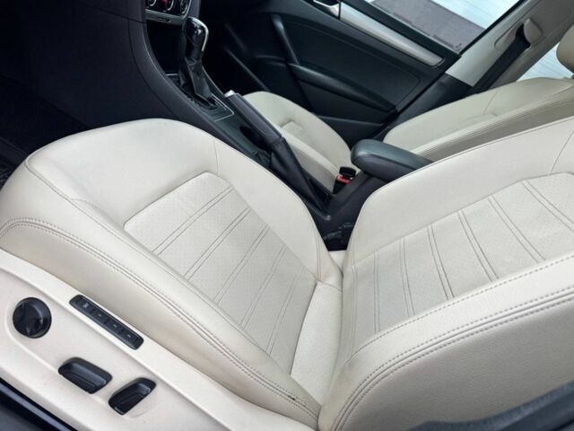 Білий Фольксваген Пассат, об'ємом двигуна 2.5 л та пробігом 272 тис. км за 9850 $, фото 7 на Automoto.ua