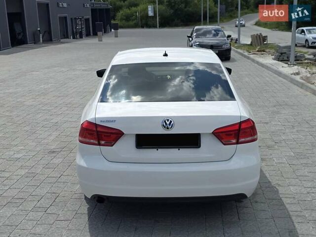 Белый Фольксваген Пассат, объемом двигателя 2.5 л и пробегом 155 тыс. км за 11500 $, фото 12 на Automoto.ua