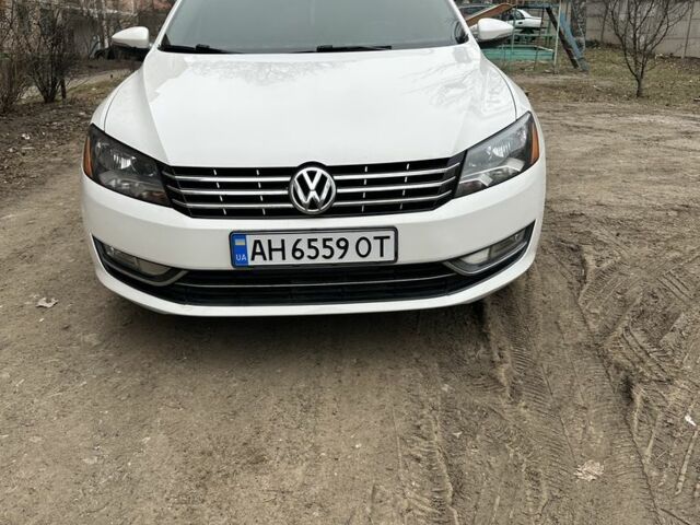 Белый Фольксваген Пассат, объемом двигателя 2 л и пробегом 270 тыс. км за 11000 $, фото 3 на Automoto.ua