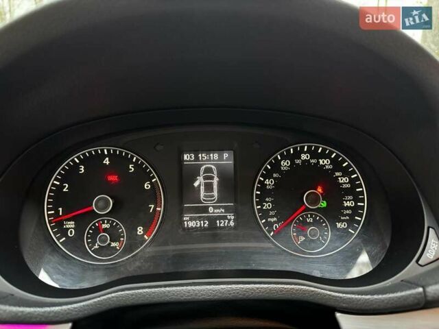 Білий Фольксваген Пассат, об'ємом двигуна 2.5 л та пробігом 190 тис. км за 10790 $, фото 14 на Automoto.ua