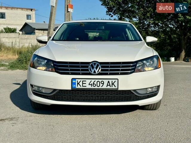 Белый Фольксваген Пассат, объемом двигателя 2 л и пробегом 144 тыс. км за 12500 $, фото 5 на Automoto.ua