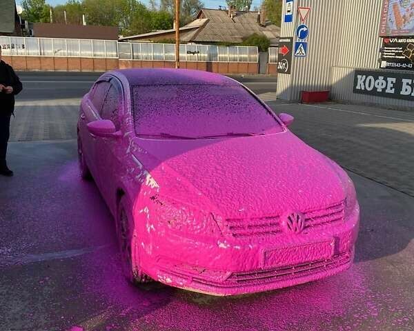 Белый Фольксваген Пассат, объемом двигателя 1.8 л и пробегом 241 тыс. км за 9900 $, фото 11 на Automoto.ua