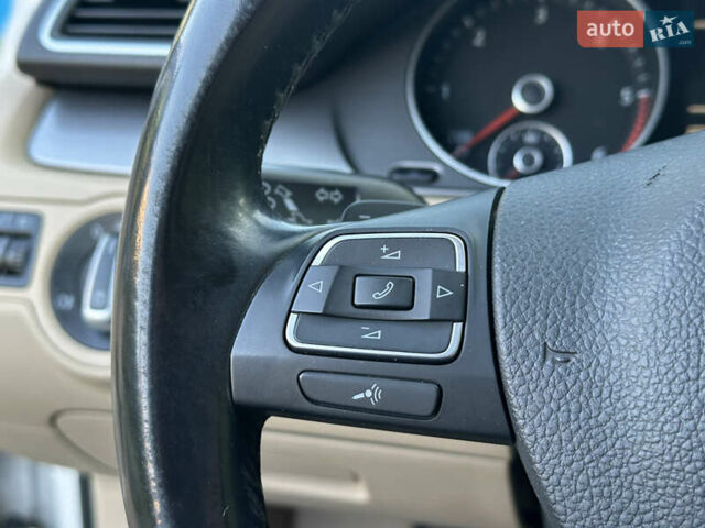 Білий Фольксваген Пассат, об'ємом двигуна 1.97 л та пробігом 190 тис. км за 12200 $, фото 46 на Automoto.ua