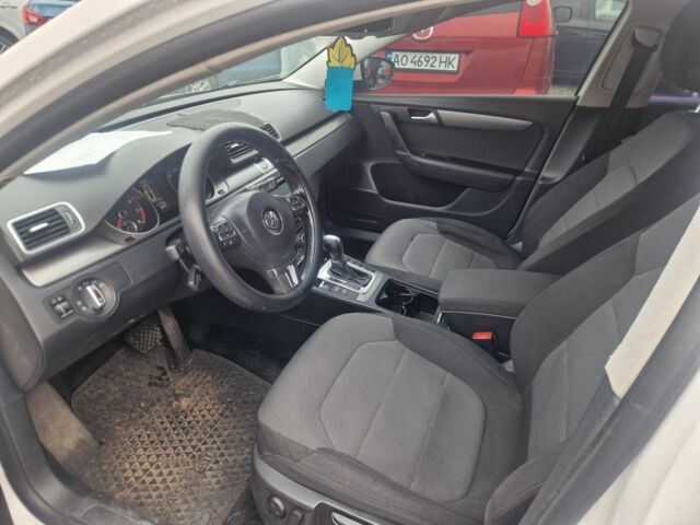 Білий Фольксваген Пассат, об'ємом двигуна 1.4 л та пробігом 244 тис. км за 8999 $, фото 2 на Automoto.ua