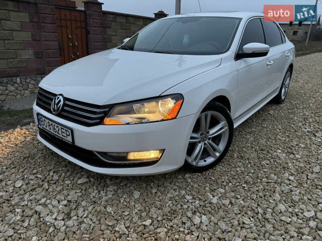 Белый Фольксваген Пассат, объемом двигателя 2 л и пробегом 166 тыс. км за 11700 $, фото 3 на Automoto.ua