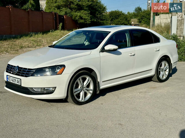 Белый Фольксваген Пассат, объемом двигателя 2 л и пробегом 144 тыс. км за 12500 $, фото 1 на Automoto.ua