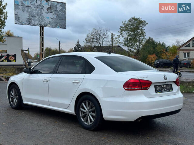 Белый Фольксваген Пассат, объемом двигателя 2.48 л и пробегом 272 тыс. км за 9850 $, фото 7 на Automoto.ua