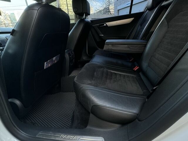 Белый Фольксваген Пассат, объемом двигателя 1.8 л и пробегом 169 тыс. км за 13500 $, фото 13 на Automoto.ua