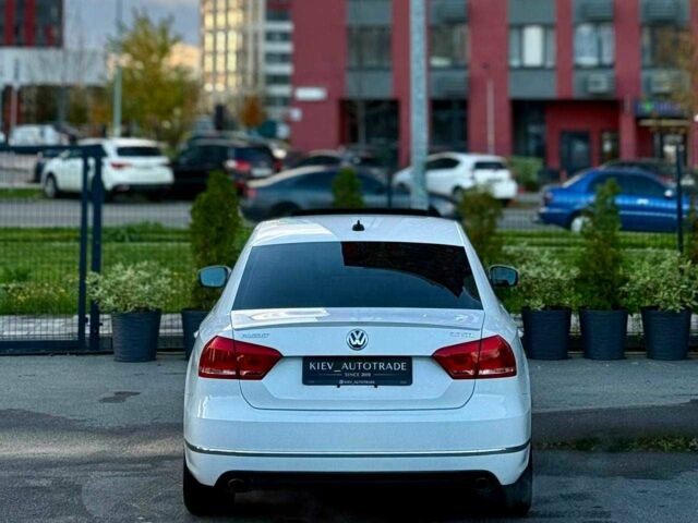 Фольксваген Пассат 2012 в Киеве на Automoto.ua Белый Фольксваген Пассат, объемом двигателя 3.6 л и пробегом 137 тыс. км за 10900 $, фото 10 на Automoto.ua