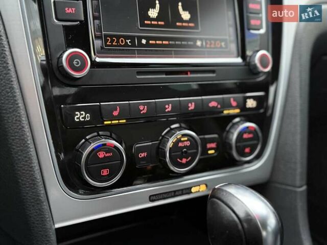 Білий Фольксваген Пассат, об'ємом двигуна 2.5 л та пробігом 239 тис. км за 9300 $, фото 22 на Automoto.ua