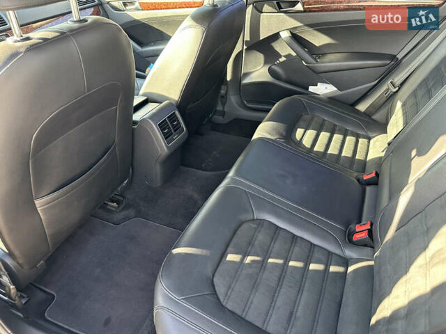 Белый Фольксваген Пассат, объемом двигателя 2 л и пробегом 144 тыс. км за 12500 $, фото 48 на Automoto.ua