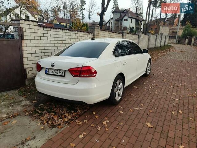 Белый Фольксваген Пассат, объемом двигателя 2.5 л и пробегом 231 тыс. км за 11700 $, фото 5 на Automoto.ua