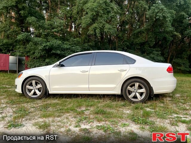 Белый Фольксваген Пассат, объемом двигателя 2.5 л и пробегом 191 тыс. км за 10200 $, фото 1 на Automoto.ua