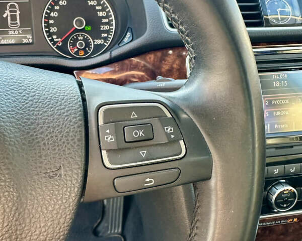 Белый Фольксваген Пассат, объемом двигателя 2 л и пробегом 144 тыс. км за 12500 $, фото 46 на Automoto.ua