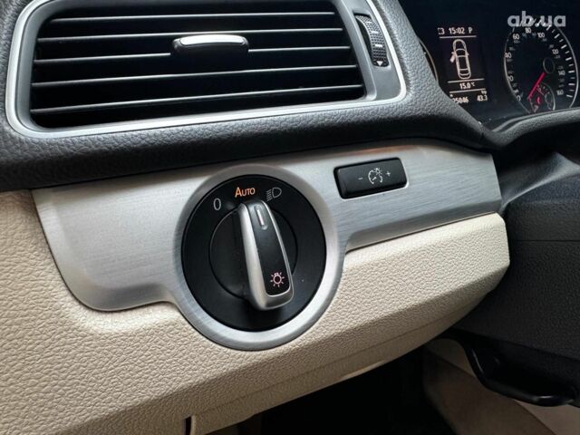 Белый Фольксваген Пассат, объемом двигателя 2.5 л и пробегом 225 тыс. км за 10590 $, фото 11 на Automoto.ua