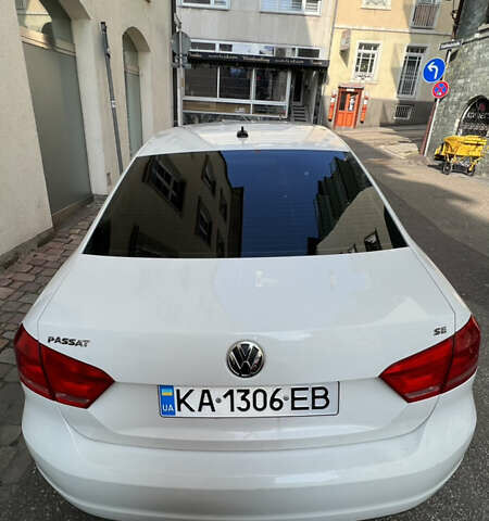 Белый Фольксваген Пассат, объемом двигателя 2.5 л и пробегом 201 тыс. км за 10300 $, фото 10 на Automoto.ua