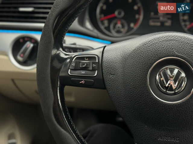 Белый Фольксваген Пассат, объемом двигателя 2.5 л и пробегом 188 тыс. км за 10590 $, фото 35 на Automoto.ua