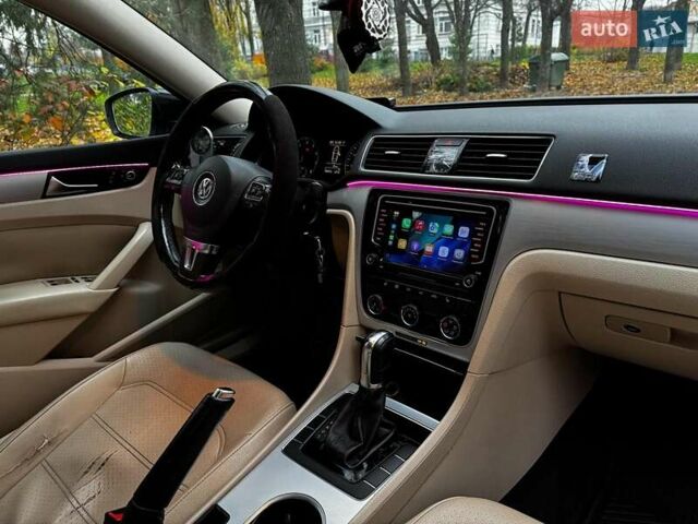 Білий Фольксваген Пассат, об'ємом двигуна 2.5 л та пробігом 190 тис. км за 10790 $, фото 33 на Automoto.ua