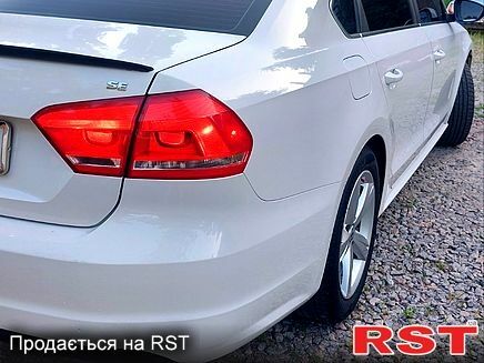 Білий Фольксваген Пассат, об'ємом двигуна 2.5 л та пробігом 304 тис. км за 10600 $, фото 7 на Automoto.ua