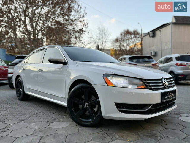 Белый Фольксваген Пассат, объемом двигателя 2.48 л и пробегом 125 тыс. км за 9900 $, фото 13 на Automoto.ua