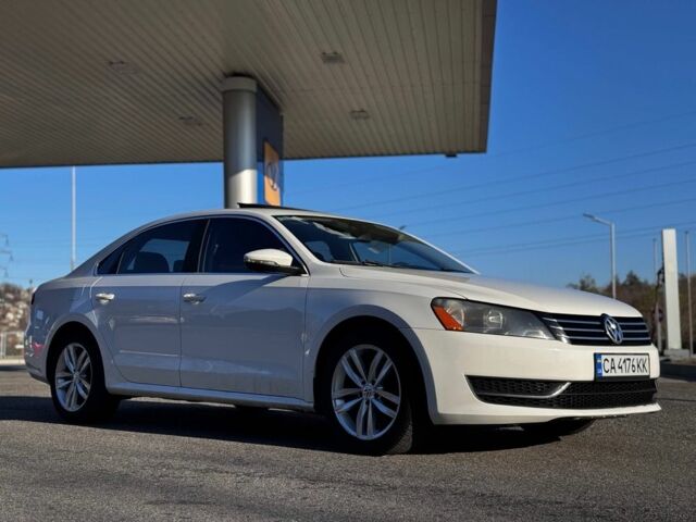 Білий Фольксваген Пассат, об'ємом двигуна 2.5 л та пробігом 173 тис. км за 8200 $, фото 10 на Automoto.ua